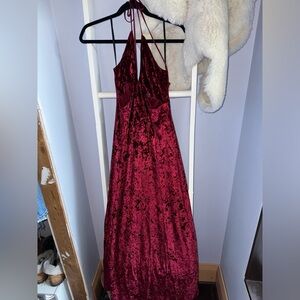 FOREVER 21 Red velvet maxi dress